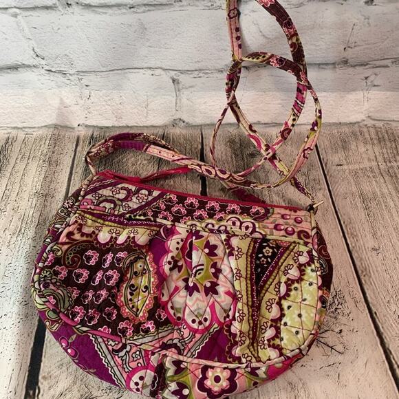 VERA BRADLEY Women’s Retired “Verry Berry” Frannie Crossbody - Picture 4 of 6